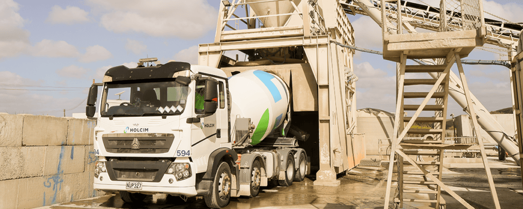MARKHAM admixtures have multiple benefits for ready-mix plants. Choose water-based over crystalline.