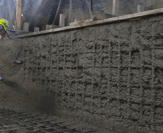 Sprayed concrete and shotcrete